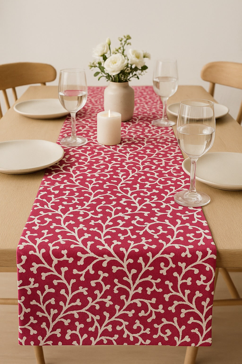 The Printed Cotton Table Runner — Red