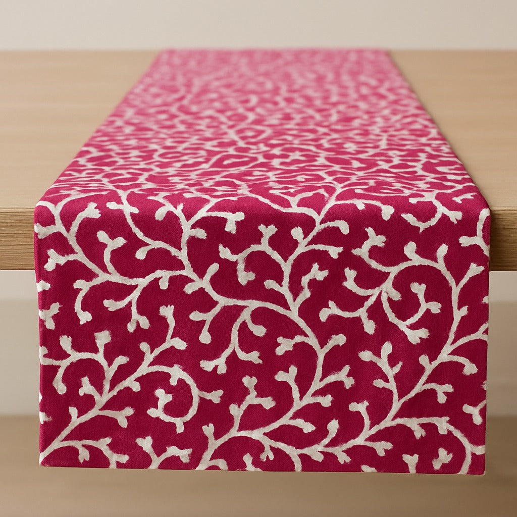 The Printed Cotton Table Runner — Red