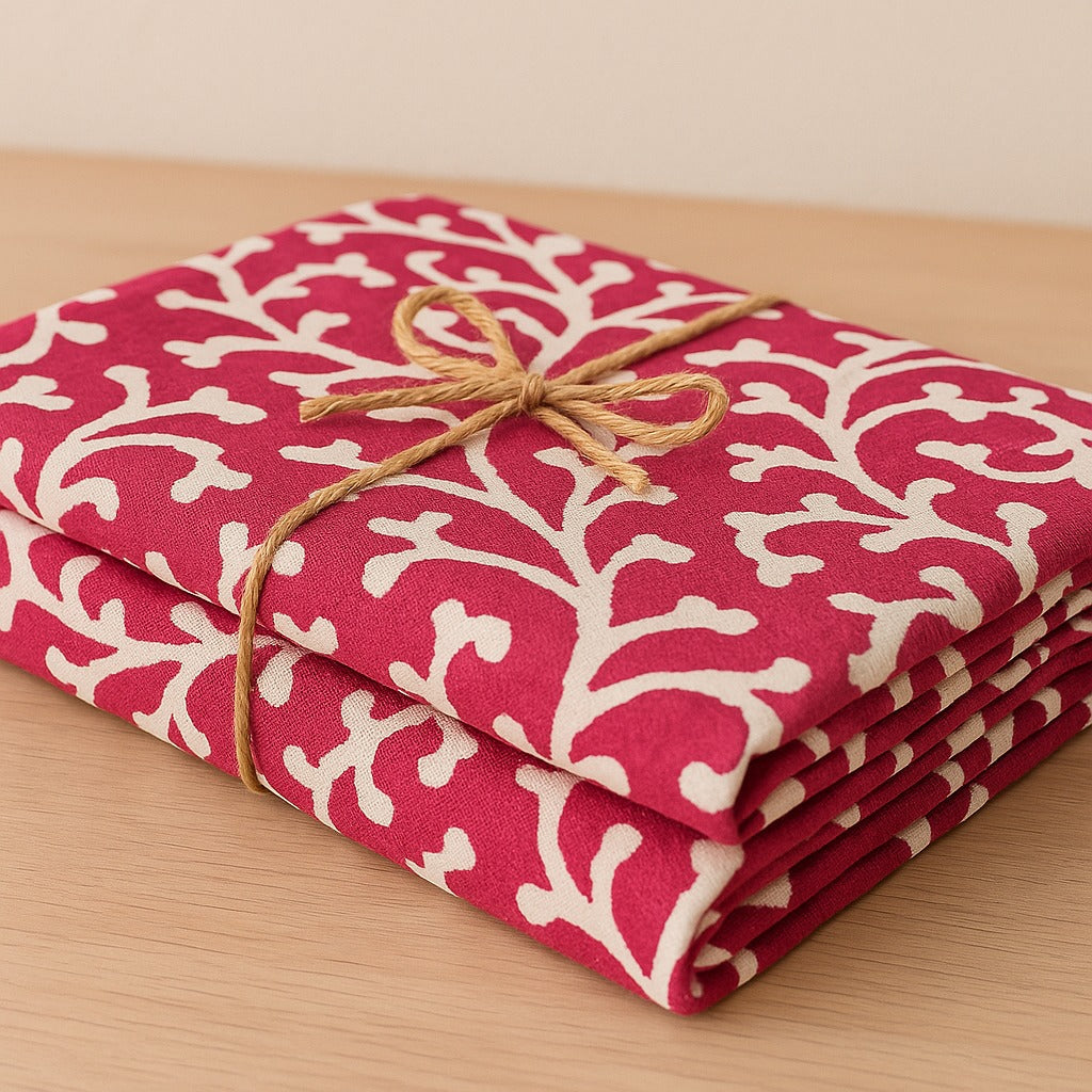 The Printed Cotton Table Cover — Red
